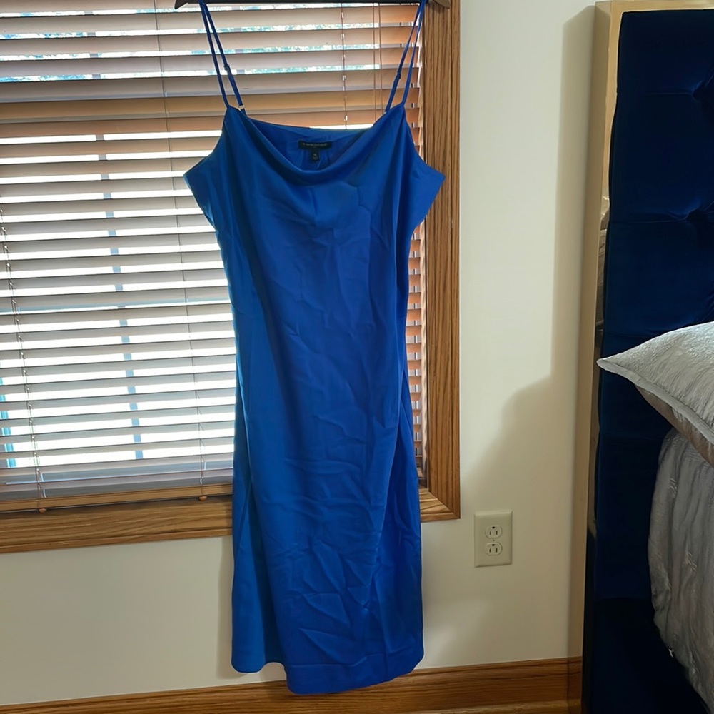Satin midi casual dress and color blue royal